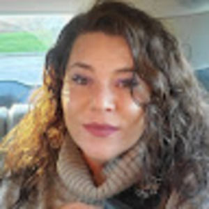 Meet your Posher, Bobbi-lee